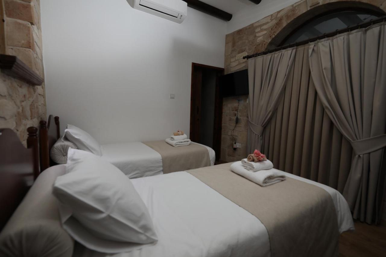 Hanna Koumi Boutique Hotel Kormakiti Kültér fotó